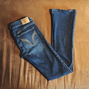 Hollister Boot Cut Jeans || Size: 3R